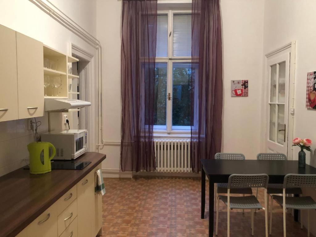 Rooms Veveri - Uvoz, 10 Min Peski Do Centru 布尔诺 外观 照片